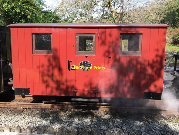 Photo 6"x4" Ffestiniog Railway 4-wheel quarrymen\u00e2\u0080\u0099s van Tan-y-bwlch\/SH6540 c2020