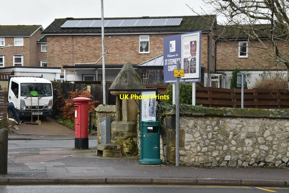 Photo 6"x4" Drinking Fountain Tonbridge c2020