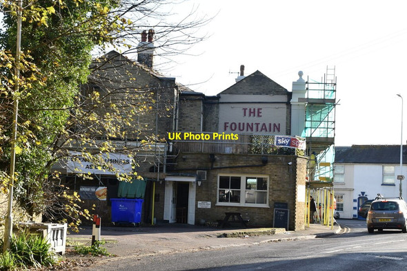 Photo 6"x4" The Fountain Hythe\/TR1634 c2019