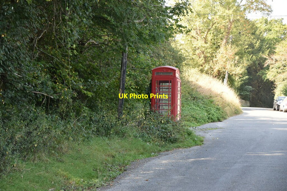 Photo 6"x4" Telephone Kiosk Warbleton c2020