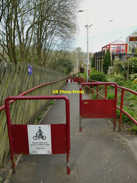 Photo 6"x4" Mytholmroyd station access ramp Hoo Hole c2021