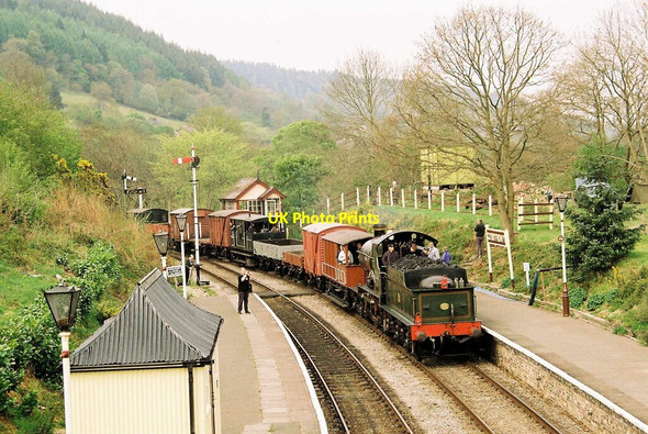 Photo 6"x4" Goods train arrival at Glyndyfrdwy  Station, Llangollen Railway Glyndyfrdwy c2009