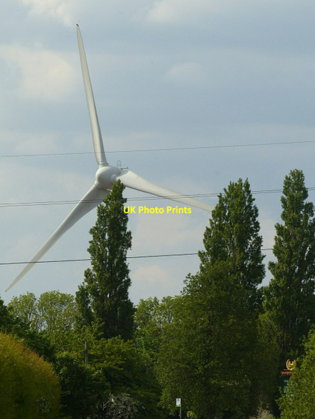 Photo 6"x4" Eco-friendly wind turbine Burton Joyce c2021