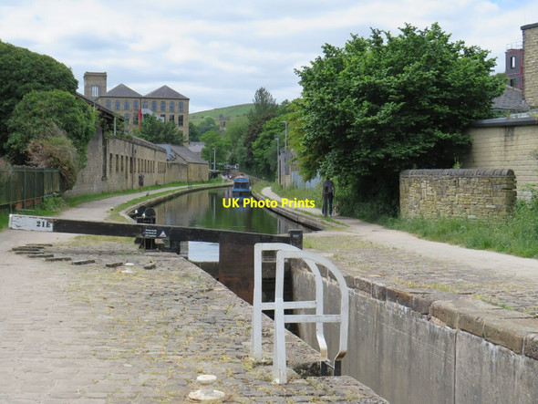 Photo 6"x4" Canal lock at Slaithwaite Clough Head\/SE0815 c2021