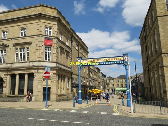 Photo 6"x4" Huddersfield Open Market Huddersfield c2021