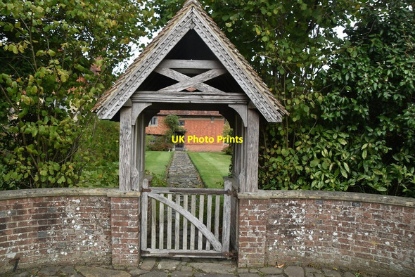 Photo 6"x4" Entrance to The Old Manor House Benenden c2020