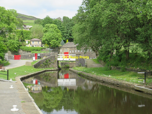 Photo 6"x4" Huddersfield Narrow Canal near Marsden Hey Green c2021