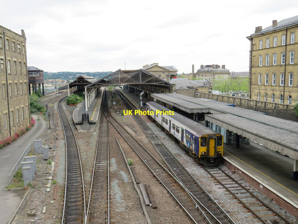 Photo 6"x4" Huddersfield station Huddersfield c2021