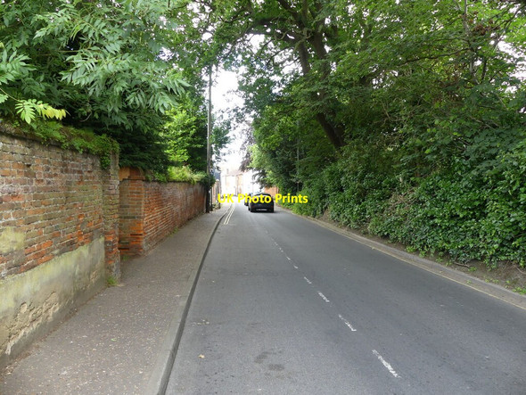 Photo 6"x4" Looking towards Town Centre on Aylsham Road North Walsham c2021