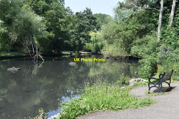 Photo 6"x4" The Tarn, Mottingham Eltham c2021
