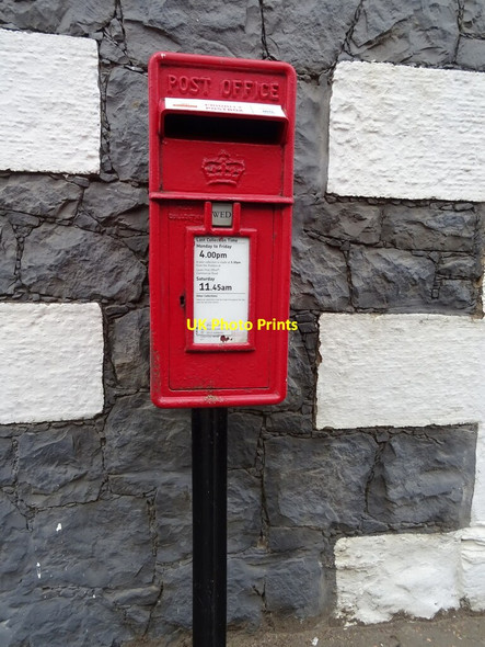 Photo 6"x4" Elizabethan postbox on Main Street, Colinsburgh Colinsburgh c2021