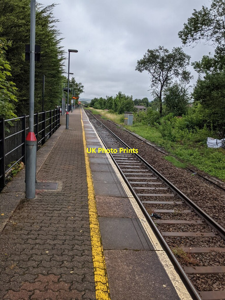 Photo 6"x4" NNW through Pontlottyn station Rhymney\/Rhymni c2021