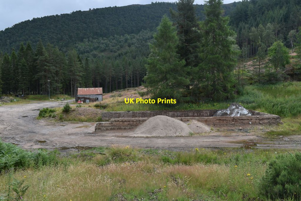 Photo 6"x4" Old Quarry, Creag Choinnich Castleton\/NO1591 c2021
