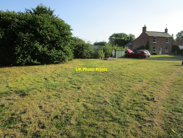 Photo 6"x4" The Village Green, Dorrington Dorrington\/TF0752 c2021