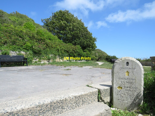Photo 6"x4" South West Coast Path, Isle of Portland Fortuneswell c2021