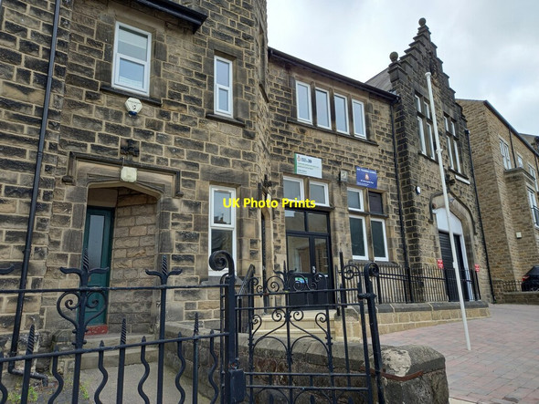 Photo 6"x4" Harrogate, Drill Hall Harrogate c2021