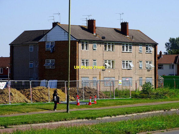 Photo 6"x4" Derelict residential block, Queens Drive, Swindon Swindon\/SU1685 c2021