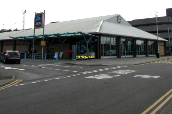 Photo 6"x4" Aldi in Bridgend town centre Newcastle\/SS9079 c2021