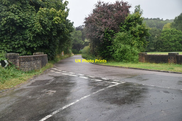 Photo 6"x4" Road junction, Skirmett Skirmett c2020