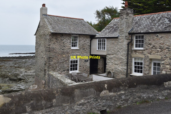 Photo 6"x4" House on the shore at Lee Lee\/SS4846 c2021