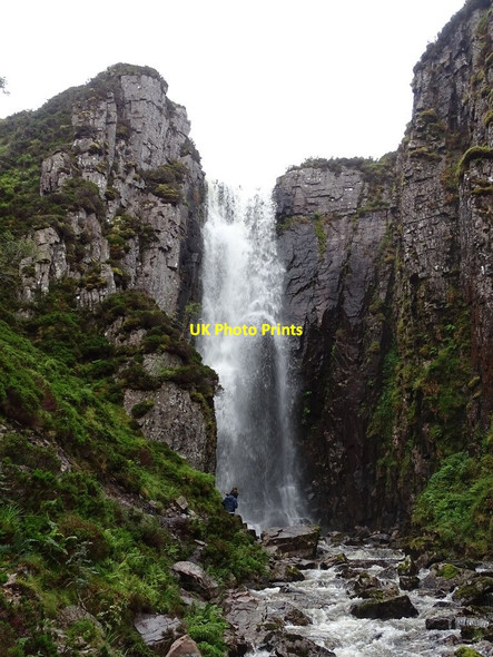 Photo 6"x4" Loch na Gainmhich Waterfall Unapool c2021