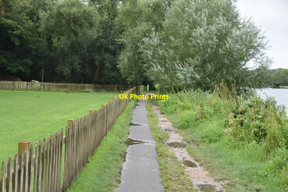Photo 6"x4" Thames Path Henley-on-Thames c2020