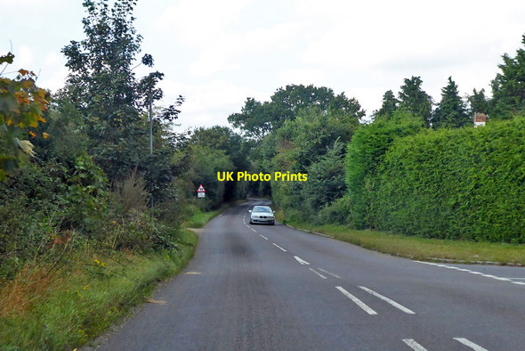 Photo 6"x4" Dropmore Road heading north Burnham\/SU9282 c2021