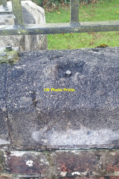 Photo 6"x4" Ordnance Survey Rivet Cymdda c2021