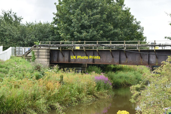 Photo 6"x4" Railway bridge over River Tillingham Rye c2021