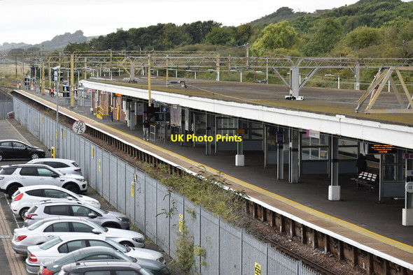 Photo 6"x4" Leigh-on-Sea Station Leigh-on-Sea c2021