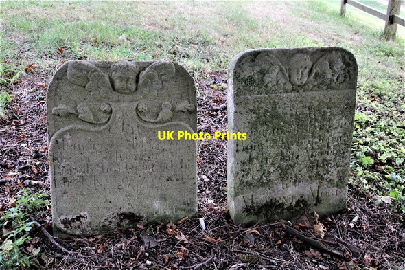 Photo 6"x4" Memento Mori: gravestones, Church of St. Olave, Ruckland Ruckland c2021