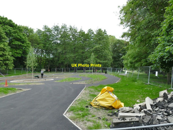 Photo 6"x4" Bowling Park: new facility Bradford\/SE1632 c2021