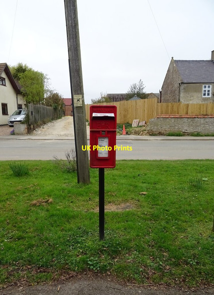 Photo 6"x4" Elizabeth II postbox on Main Street, Dorrington Dorrington\/TF0752 c2021