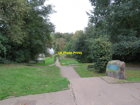 Photo 6"x4" Path down Scaur Bank, Wetherby Ings Wetherby c2021
