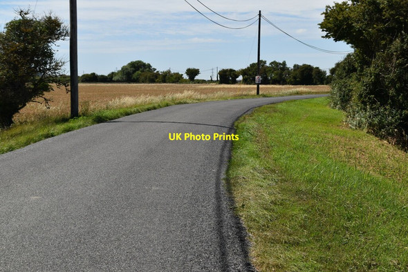Photo 6"x4" Lane across Romney Marsh Newchurch\/TR0531 c2020