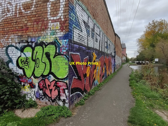 Photo 6"x4" Graffiti on a factory next to the Grand Union Canal Leicester c2021