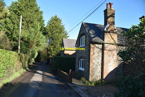 Photo 6"x4" Cheviot Cottage Maypole\/TQ4963 c2021