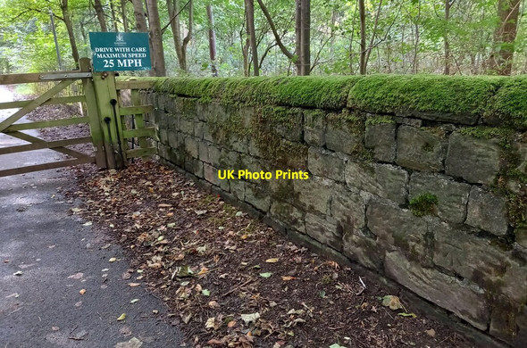 Photo 6"x4" Harewood Church Lane Harewood\/SE3245 c2021