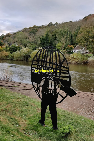 Photo 6"x4" The coracle men of Ironbridge Benthall\/SJ6602 c2021