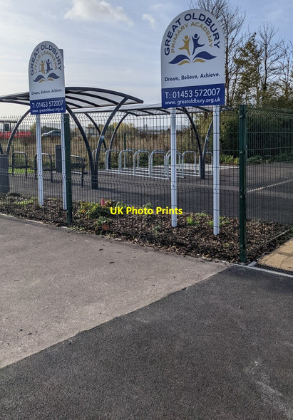 Photo 6"x4" Great Oldbury Primary Academy name signs, Stonehouse Nastend c2021