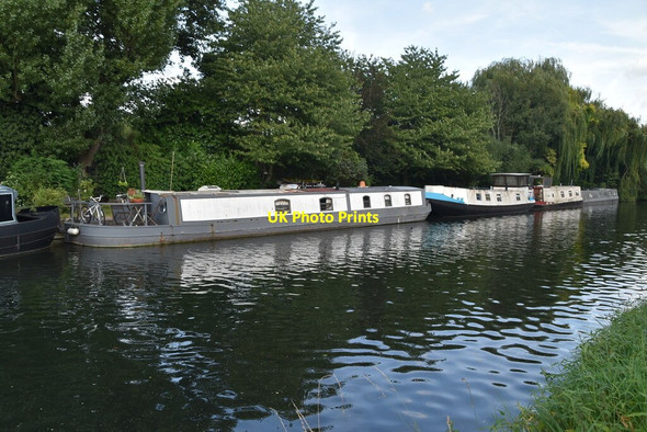 Photo 6"x4" Narrowboats, Grand Union Canal Northolt c2021