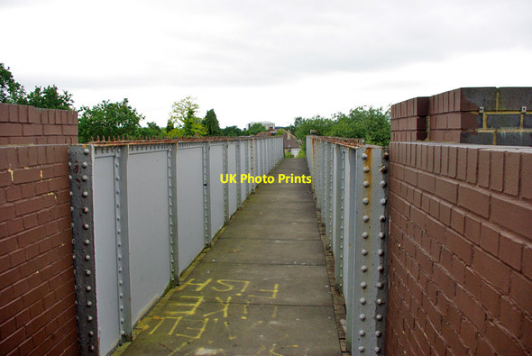 Photo 6"x4" Railway bridge VTB3 117 carrying footpath 362a Horley Horley\/TQ2843 c2010
