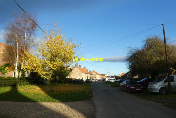 Photo 6"x4" Road in Barton le Willows Barton-le-Willows c2021