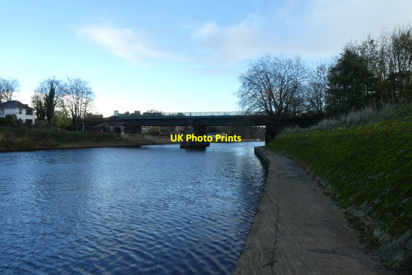 Photo 6"x4" Downstream towards Scarborough Bridge York\/SE5951 c2021