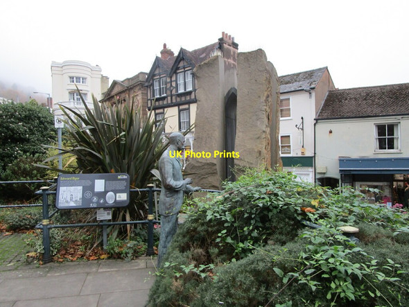 Photo 6"x4" Statue of Sir Edward Elgar, Great Malvern Great Malvern c2021