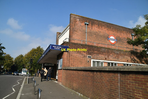 Photo 6"x4" West Acton Station Acton\/TQ2080 c2021