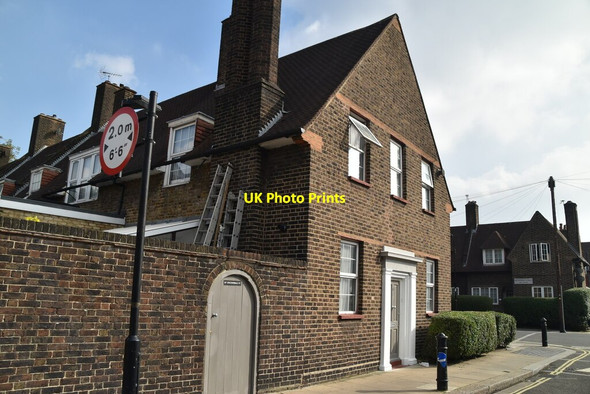 Photo 6"x4" Corner of Fitzneal St Acton\/TQ2080 c2021