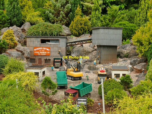 Photo 6"x4" Babbacombe Model Village: quarry Torquay c2021