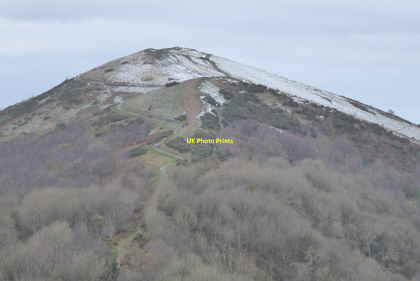 Photo 6"x4" A November snow dusting Great Malvern c2021