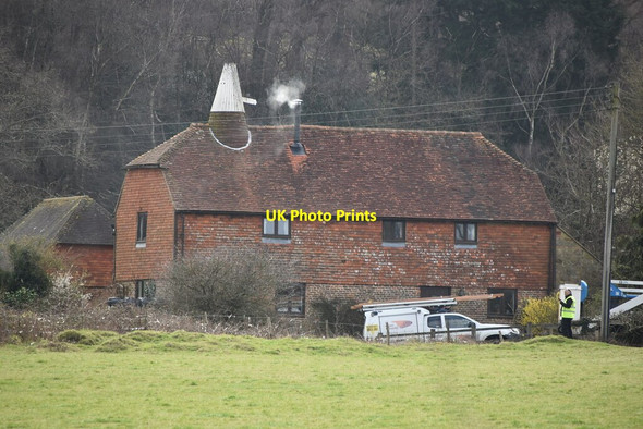 Photo 6"x4" Park Farm Oast Burwash c2021